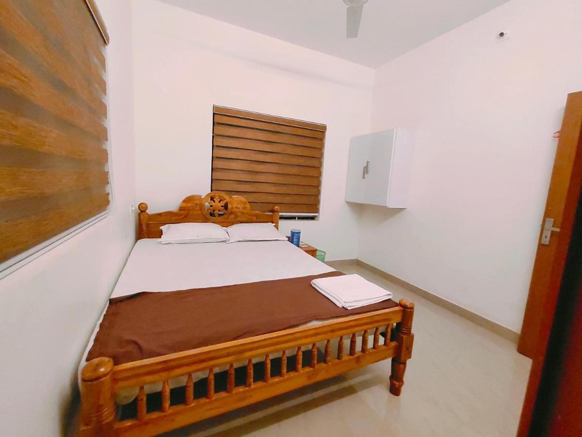 Corniche Beach Resort Mulappilangad ภายนอก รูปภาพ