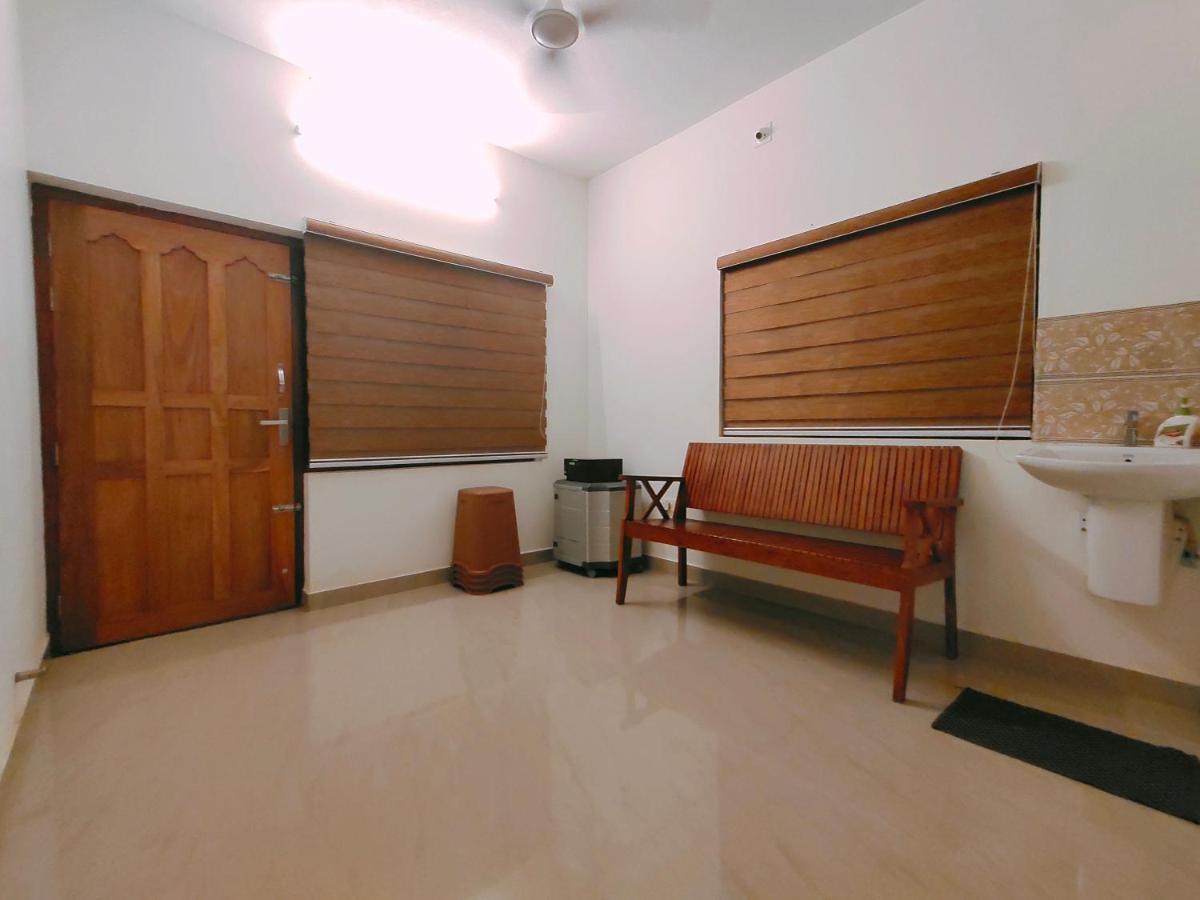Corniche Beach Resort Mulappilangad ภายนอก รูปภาพ