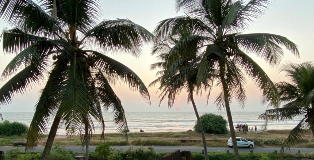 Corniche Beach Resort Mulappilangad ภายนอก รูปภาพ